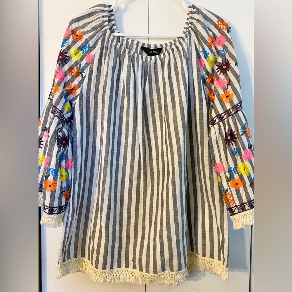 Ali Miles Black and White Striped Top (Size L) Ptp
23”